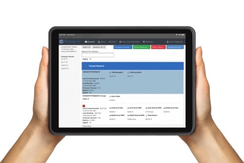 tablet-w-main-screen-in-hand