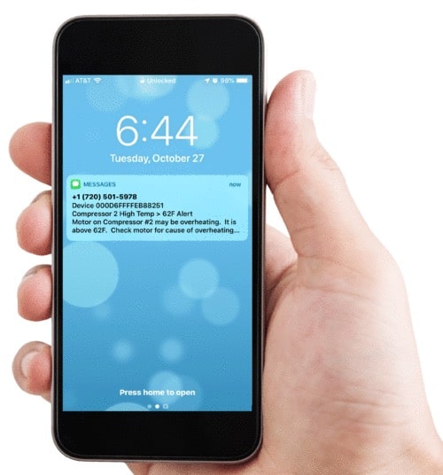 text-alert-home-screen-phone-in-hand
