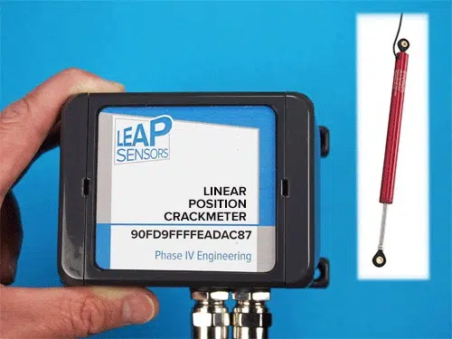 wireless linear position crackmeter