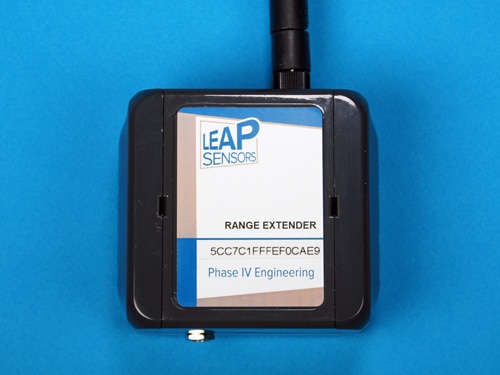 wireless sensor range extender repeater close up